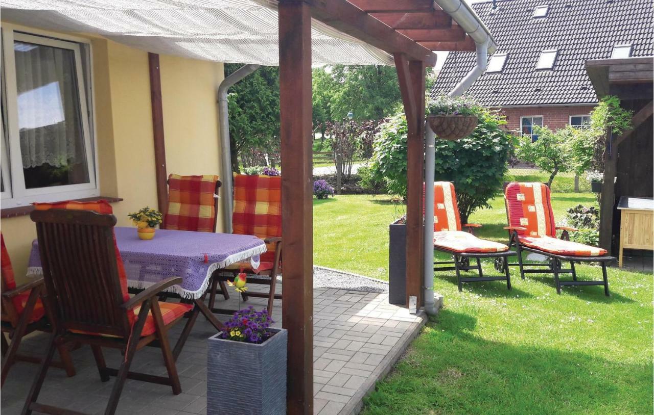 Awesome Home In Alt Schwerin With Wifi ภายนอก รูปภาพ